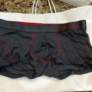 CALVIN KLEIN MODERN BODY-DEFINING fit low rise COTTON STRETCH TRUNK